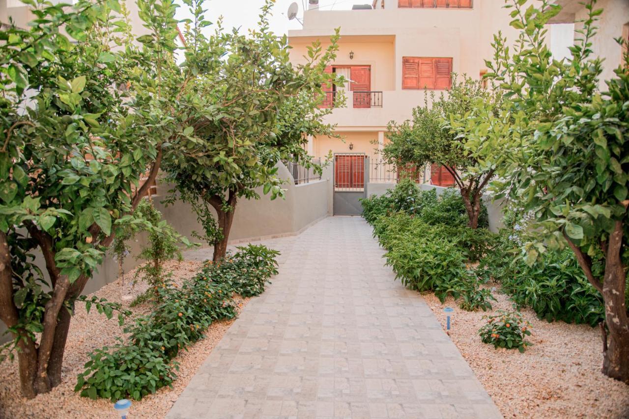 Athina Secret Apartments Adults Only Ηράκλειο Κρήτης Εξωτερικό φωτογραφία
